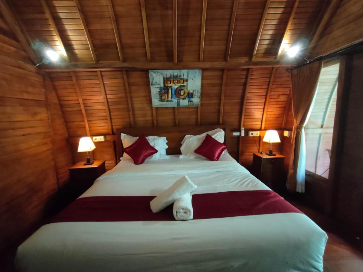 Bougainvillea Bungalow Batumadeg Exterior foto